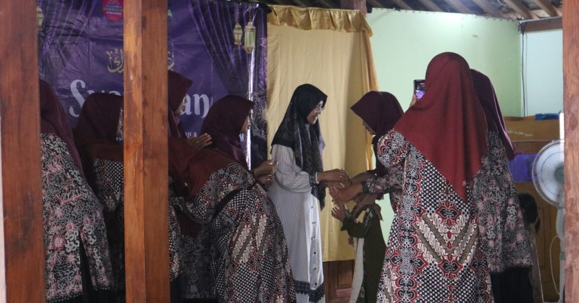 Syawalan sebagai Ruang Pendidikan Karakter: Harmoni Tiga Pusat Pendidikan dalam Kebersamaan Keluarga Besar PAUD Terpadu Salsabilla Darussalam