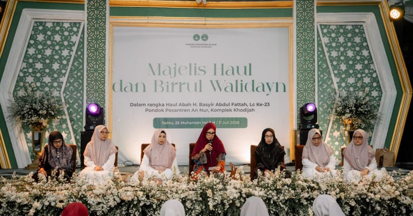Umi Hannah: “Mondok Kui Penting, Ngaji Kui Penting”